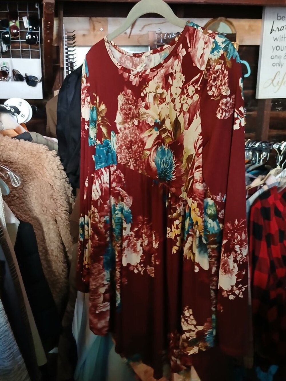 Bellamie Floral Tunic Top Size Large